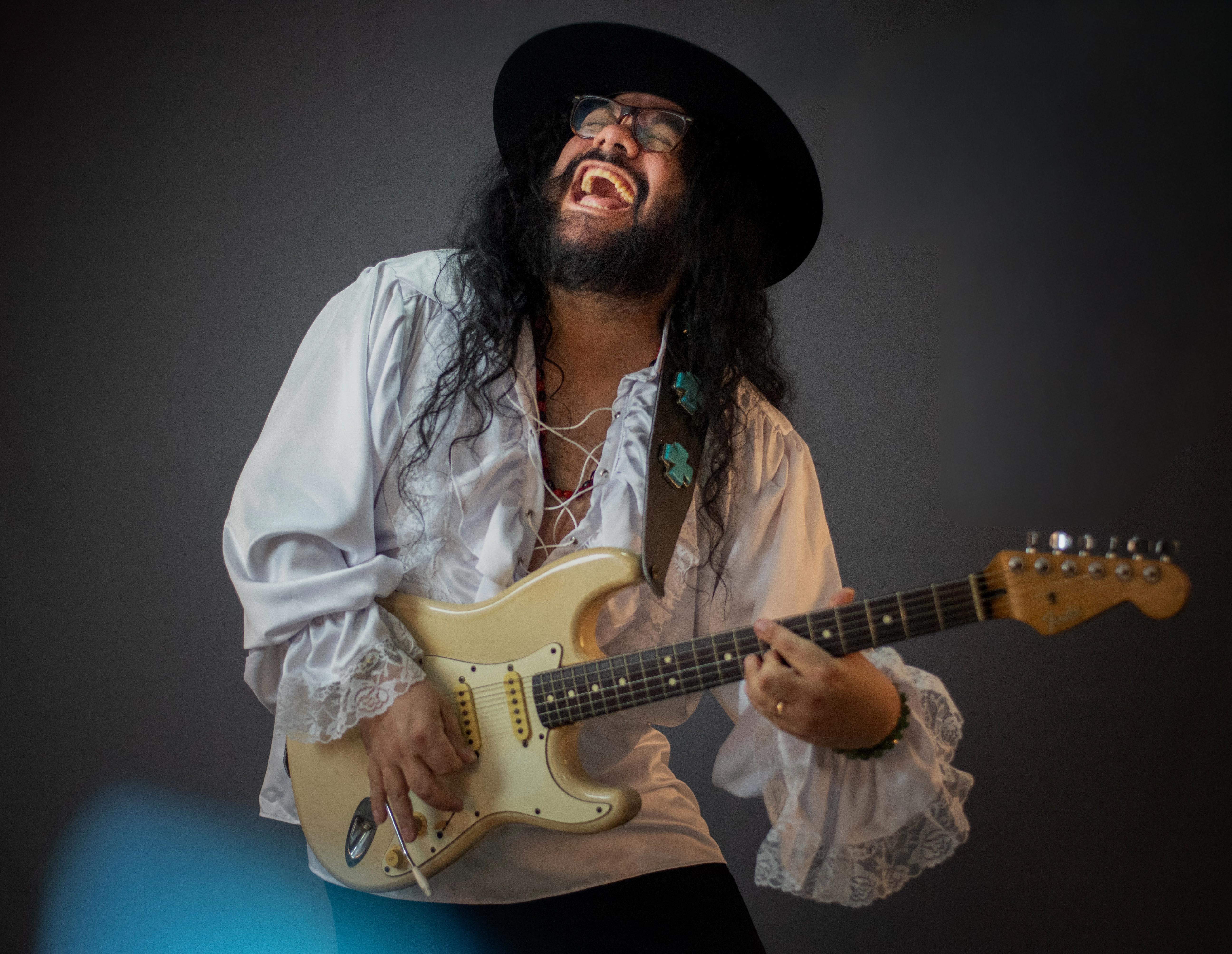 Antonio Vergara performing live on stage